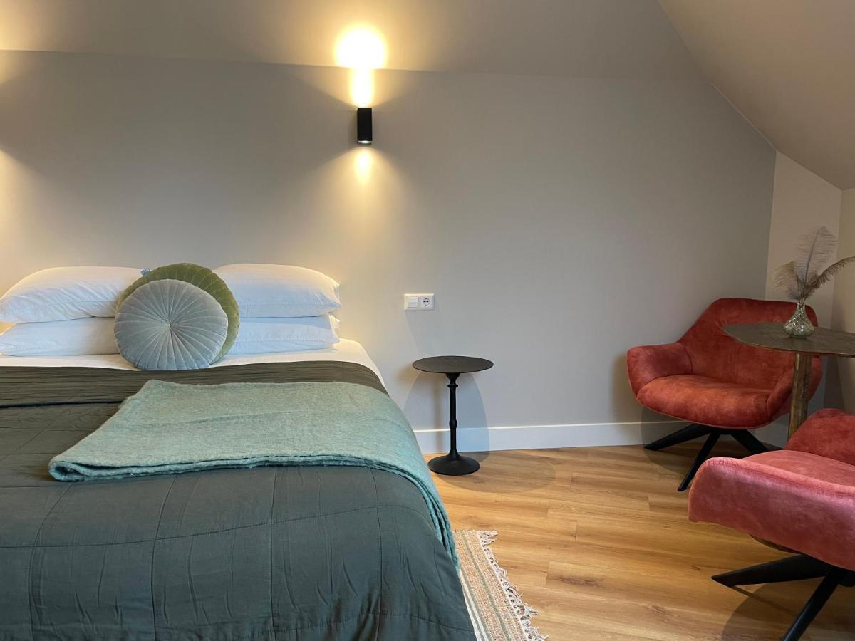 Hotel-Restaurant "Lely" Oude-Tonge エクステリア 写真