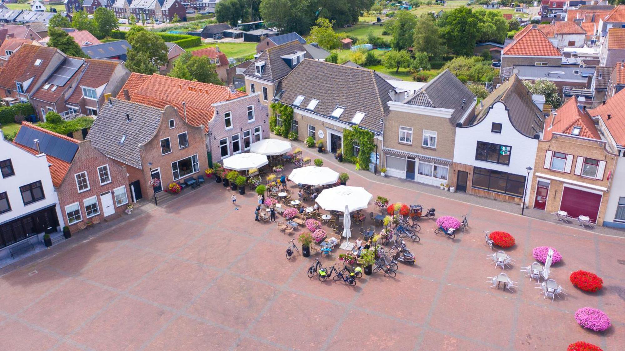 Hotel-Restaurant "Lely" Oude-Tonge エクステリア 写真